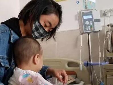 新生儿窒息让脑瘫缠上普通家庭,自存脐带血点燃希望 新生儿窒息让脑瘫缠上普通家庭,自存脐带血点燃希望