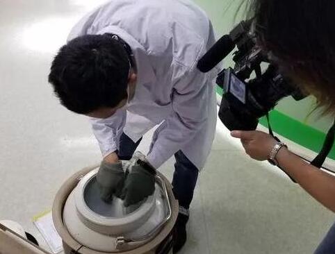 新生儿窒息让脑瘫缠上普通家庭,自存脐带血点燃希望 新生儿窒息让脑瘫缠上普通家庭,自存脐带血点燃希望